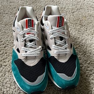 Brand new, Karhu Air Cushion sneakers